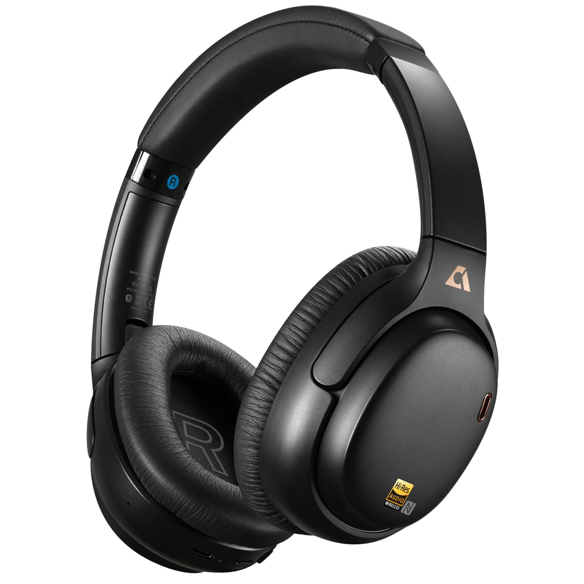 1Mii E700 headphones in black with foldable design for travel comfort