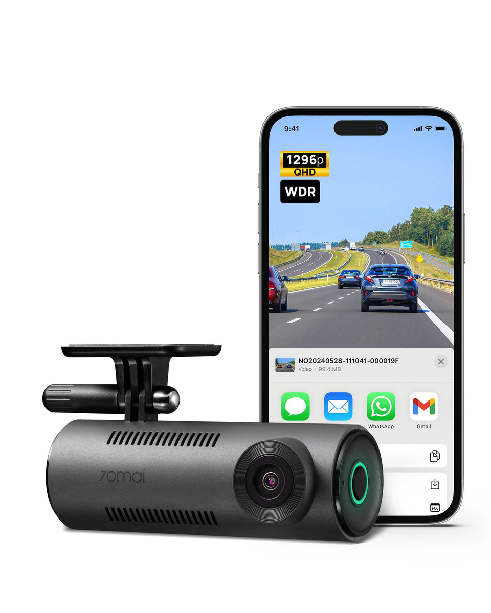 70mai M310 front view showing camera and compact design benefit clear recording