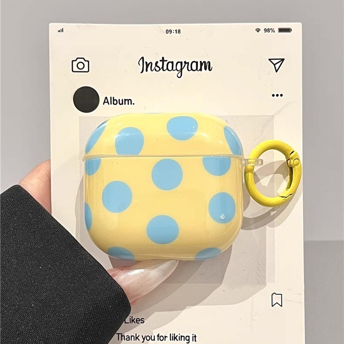 Aaknhen AirPods 4 case offers slim, lightweight protection for everyday use.