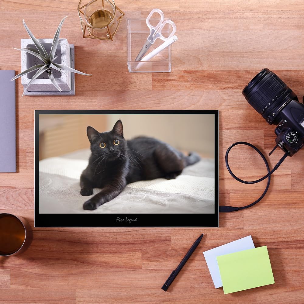Acer PM161Q USB-C one-cable setup for fast connections to devices