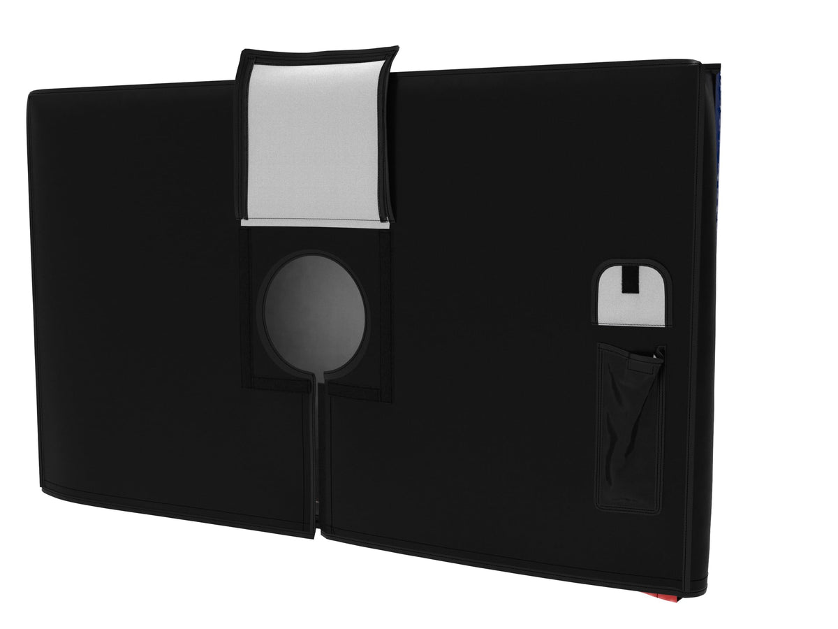 acoveritt Outdoor 32-inch TV cover remote pocket for convenient storage.