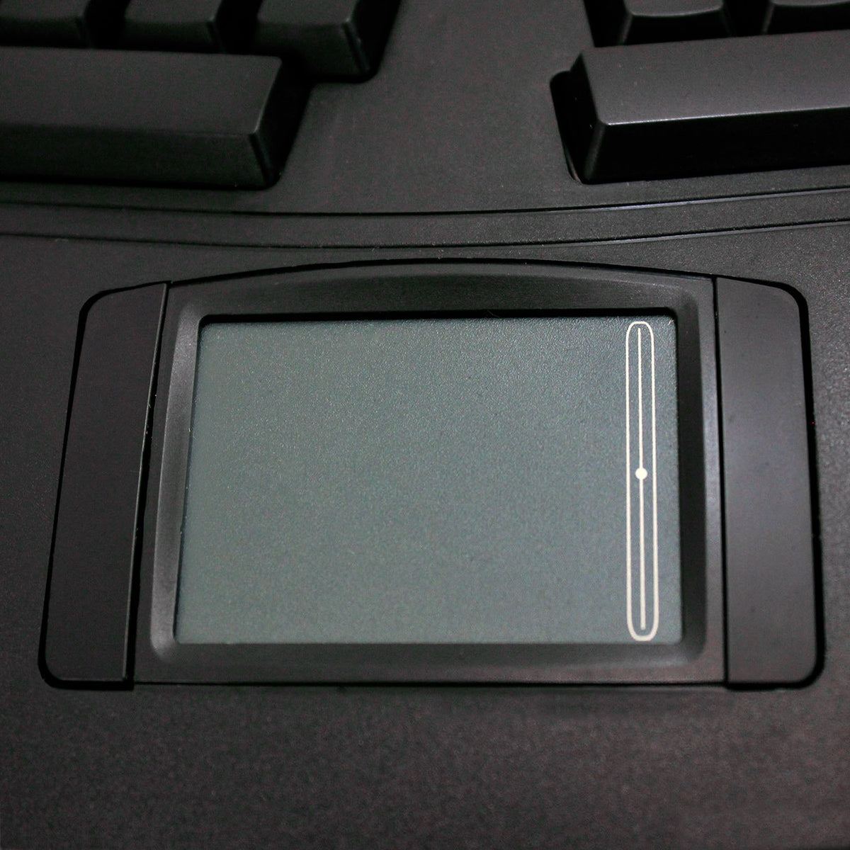 USB wired connection for reliable plug-and-play setup.