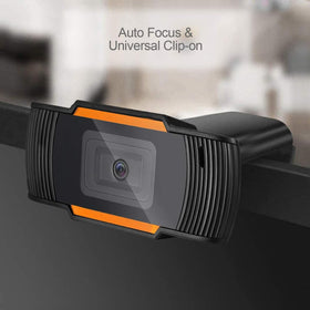Adesso CyberTrack H2 built-in microphone for hands-free conversations.