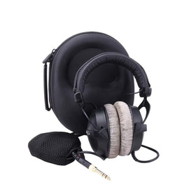 Aenllosi Beyerdynamic DT 770 case water-resistant shell guards against splashes.