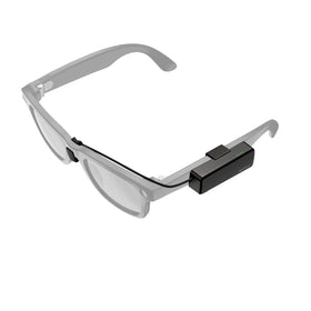 AERIANT on-the-go battery pack attached to Ray-Ban Meta glasses enabling hands-free charging