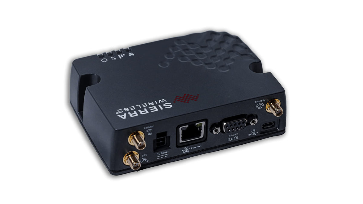 AirLink RV55 in-vehicle installation enabling reliable fleet networking.