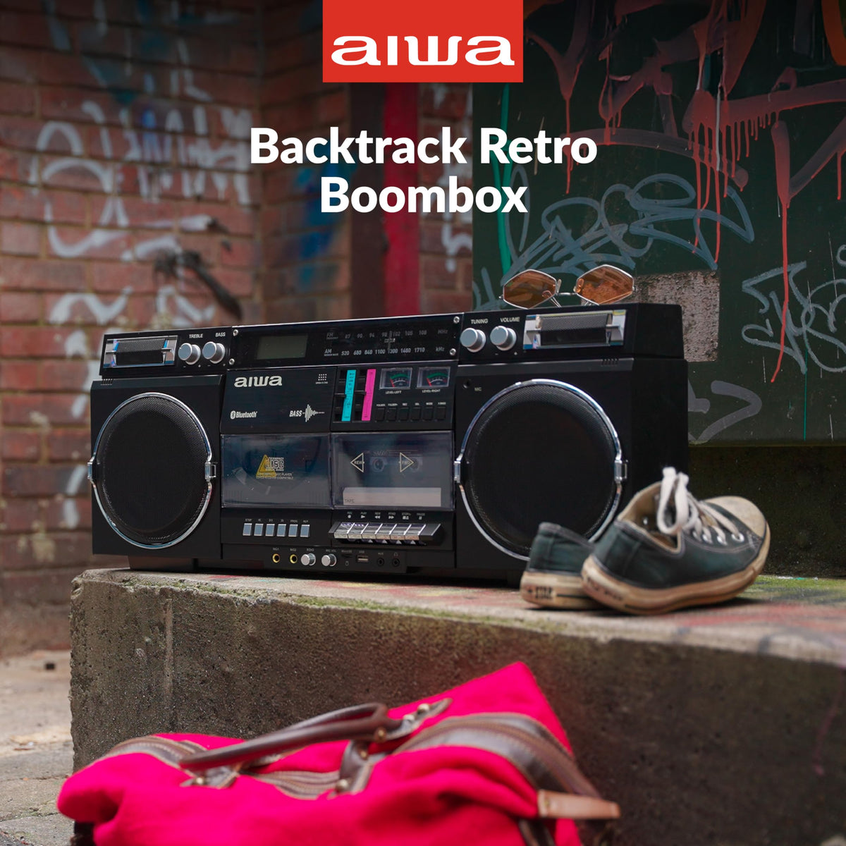 aiwa BackTrack carrying handle makes setup and transport a breeze