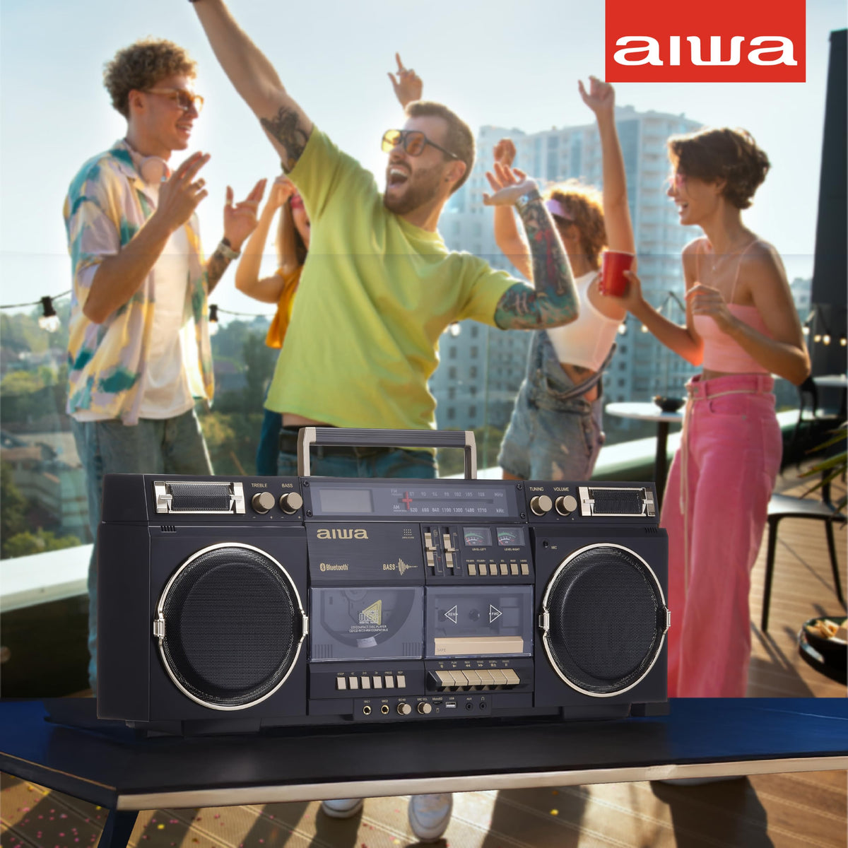 aiwa BackTrack FM/AM radio keeps you updated with local broadcasts