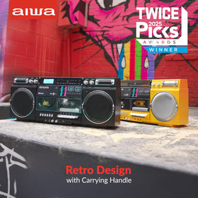 aiwa BackTrack VU meters help you monitor levels in real time