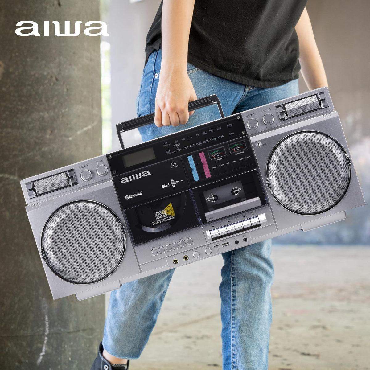 AIWA LCD display for quick track and input awareness