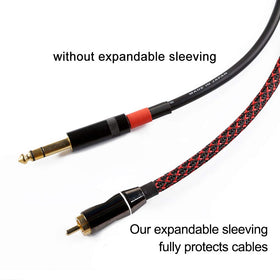 Alex Tech expandable sleeve side view shows flexible fit for tangled cables