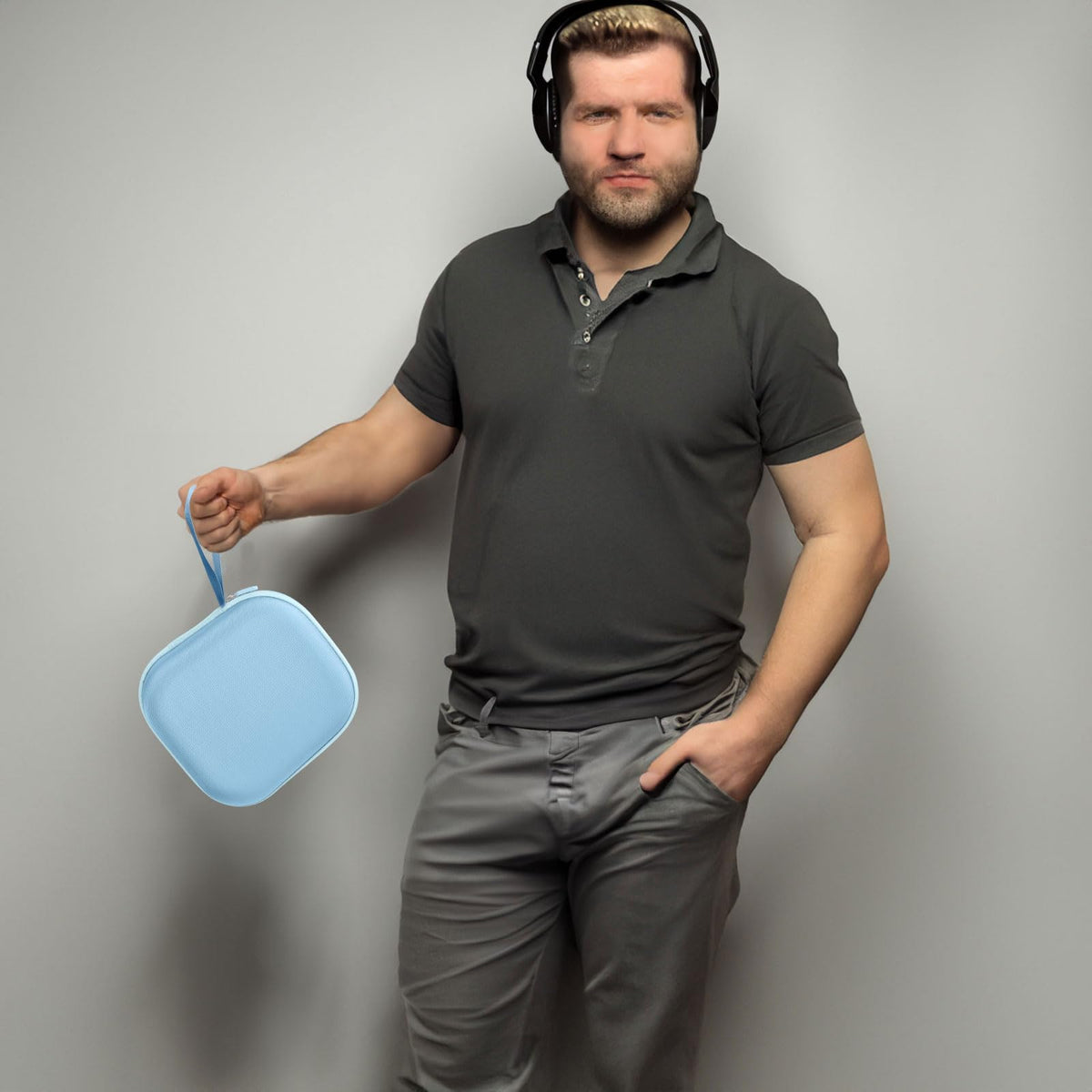 ALKOO blue case durable material protects headphones from impacts.