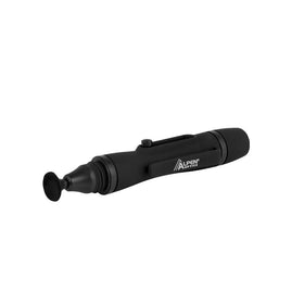 Alpen Wings 10x42 rubber armoring enhances grip and durability.