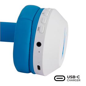 Altec Lansing controls and port visibility showing easy access and charging convenience