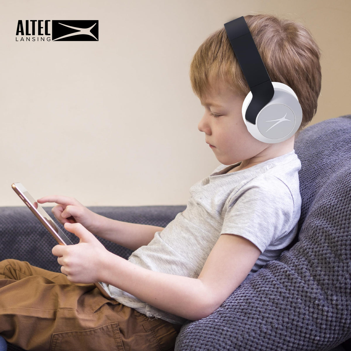 Altec Lansing ear cushion close-up highlighting soft comfort for kids