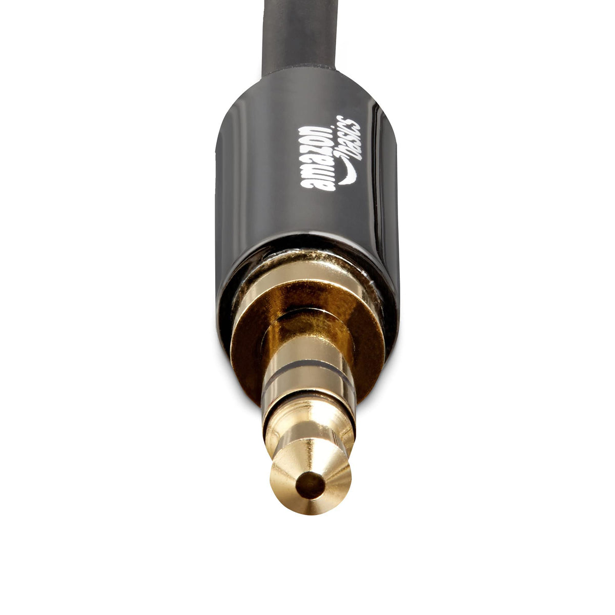 Amazon Basics 3.5mm plugs close-up with gold plating for corrosion-resistant, clear sound.