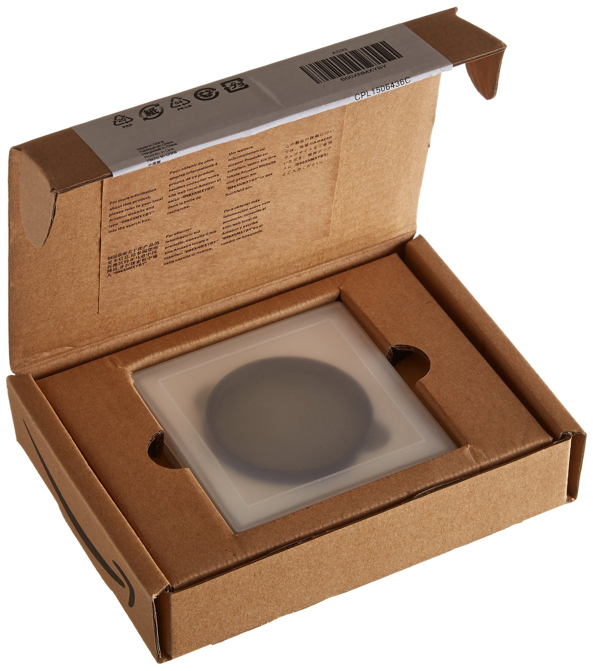 Amazon Basics circular polarizer filter on-camera use boosts outdoor photo versatility.