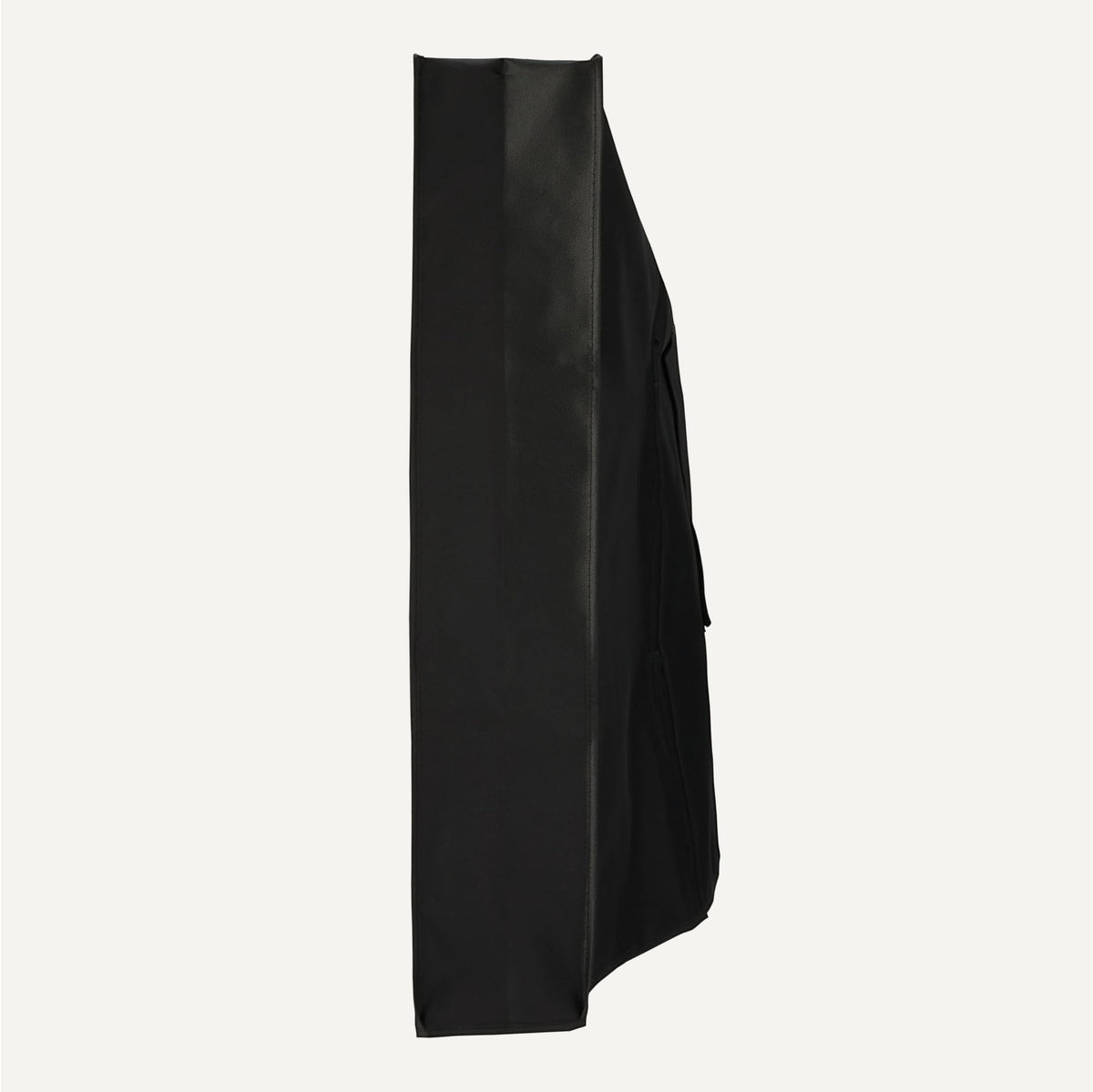 Amazon Basics cover displaying dimensions 51.7 x 31 inches for proper fit
