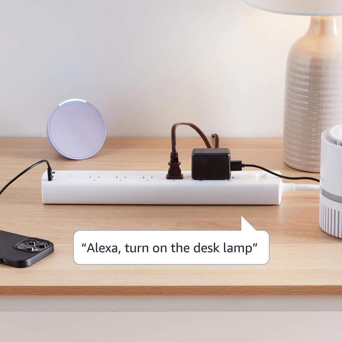 Amazon Basics closeup of USB‑A and USB‑C ports, fast device charging for phones and tablets