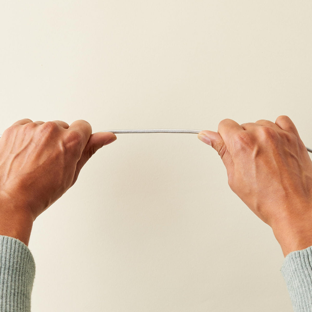 High speed data transfer and efficient charging with Amazon Basics cable