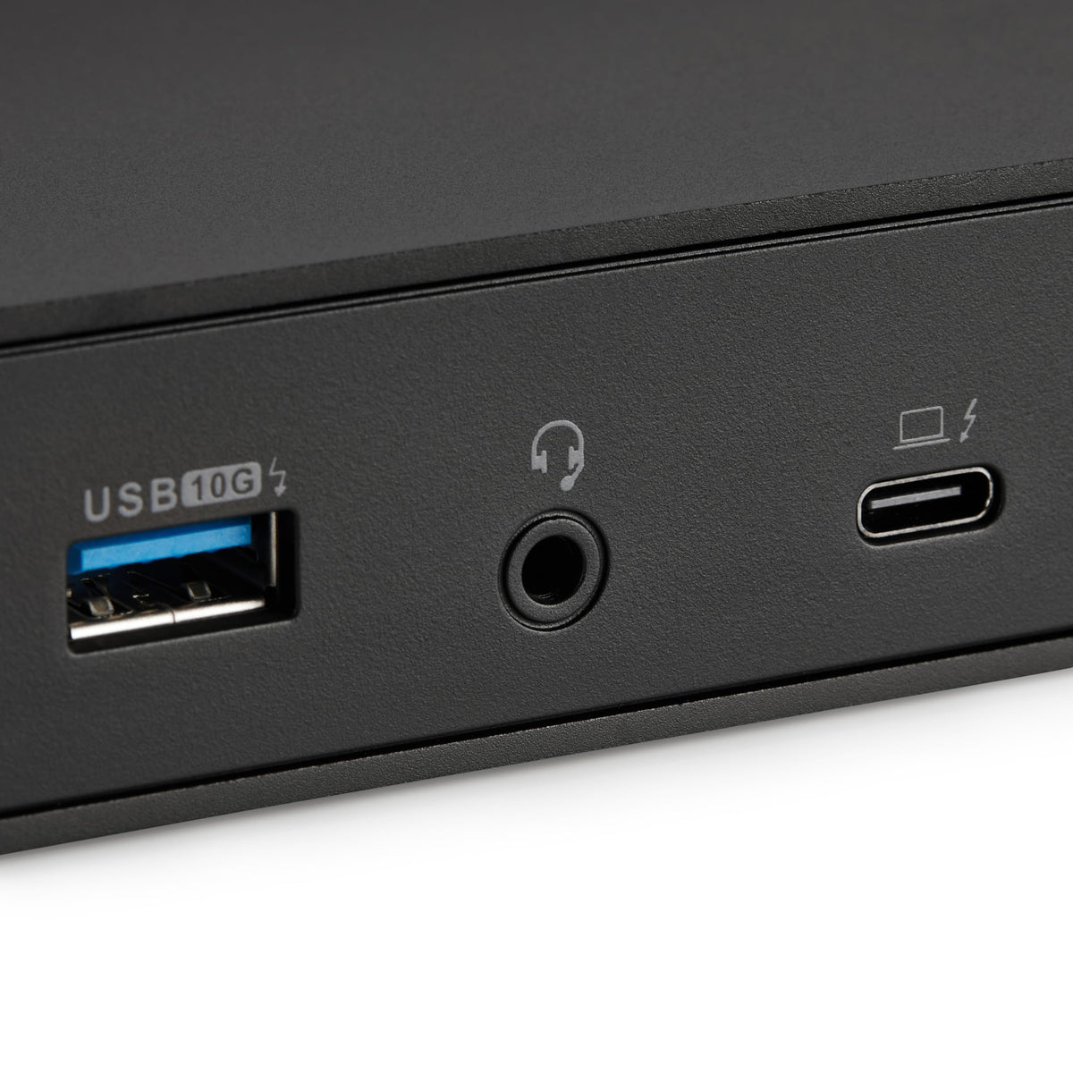 Laptop connection shown with fast TB4/USB4 compatibility for quick setup.