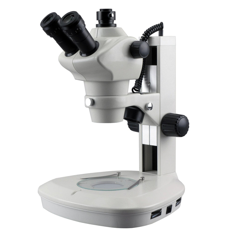 AmScope 8X-50X track stand with zoom head for precise sample focusing.
