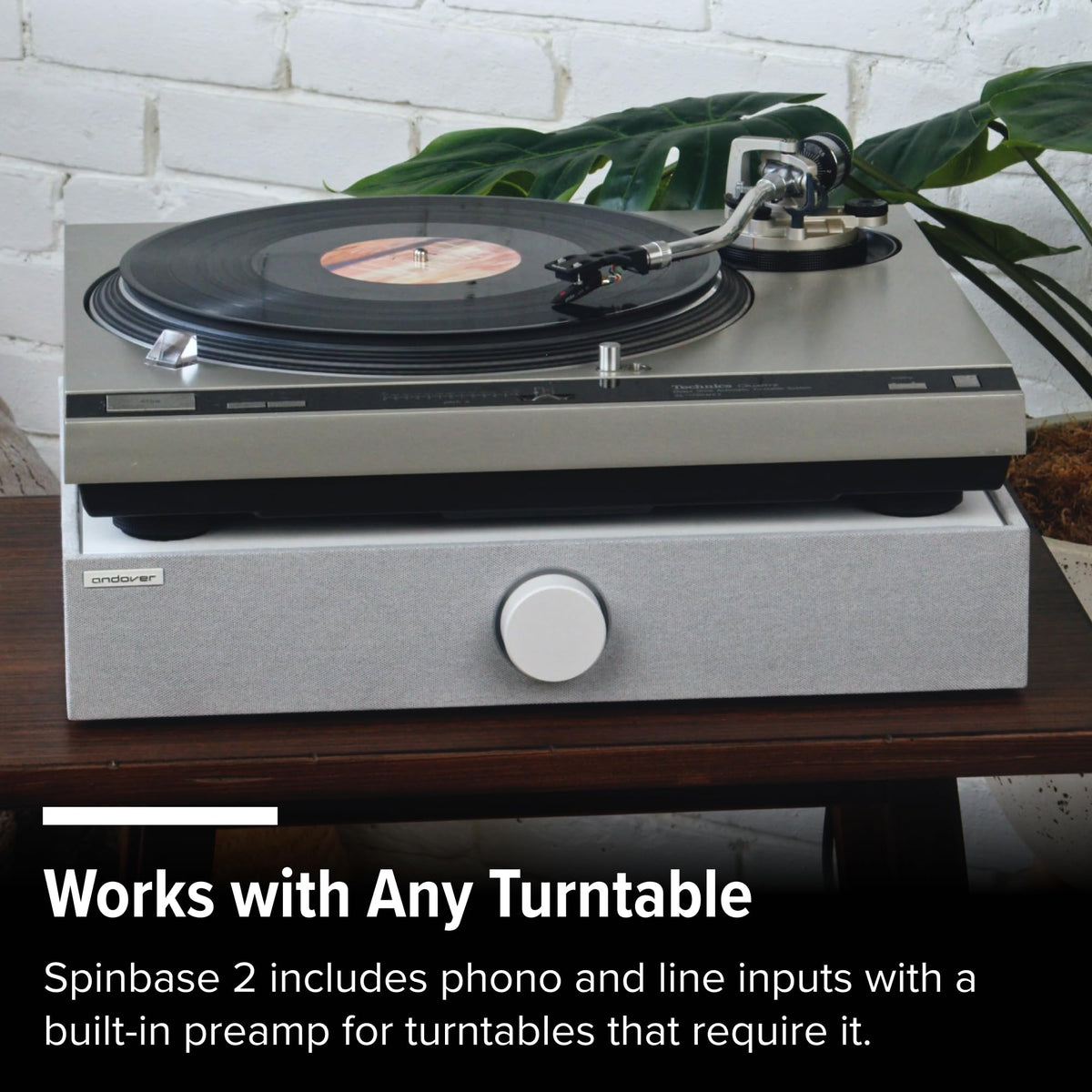 Andover Audio Spinbase 2 remote control enables easy on-sofa adjustments.
