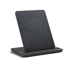 Anker dock front view showing clean design and stable charging benefit