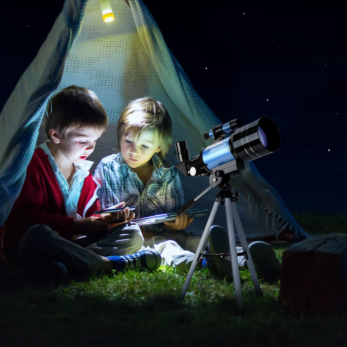AOMEKIE lifestyle night observing with family showing easy outdoor stargazing enjoyment