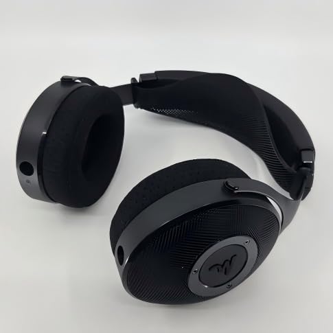 Apos Capra TPU material close-up highlighting soft, durable construction.
