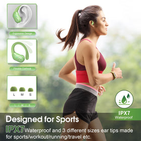 Aptkdoe earhook fit on ear during run, demonstrates secure comfortable hold