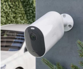 Arlo Pro 4 XL Spotlight 3-camera bundle side view highlighting weatherproof mounts
