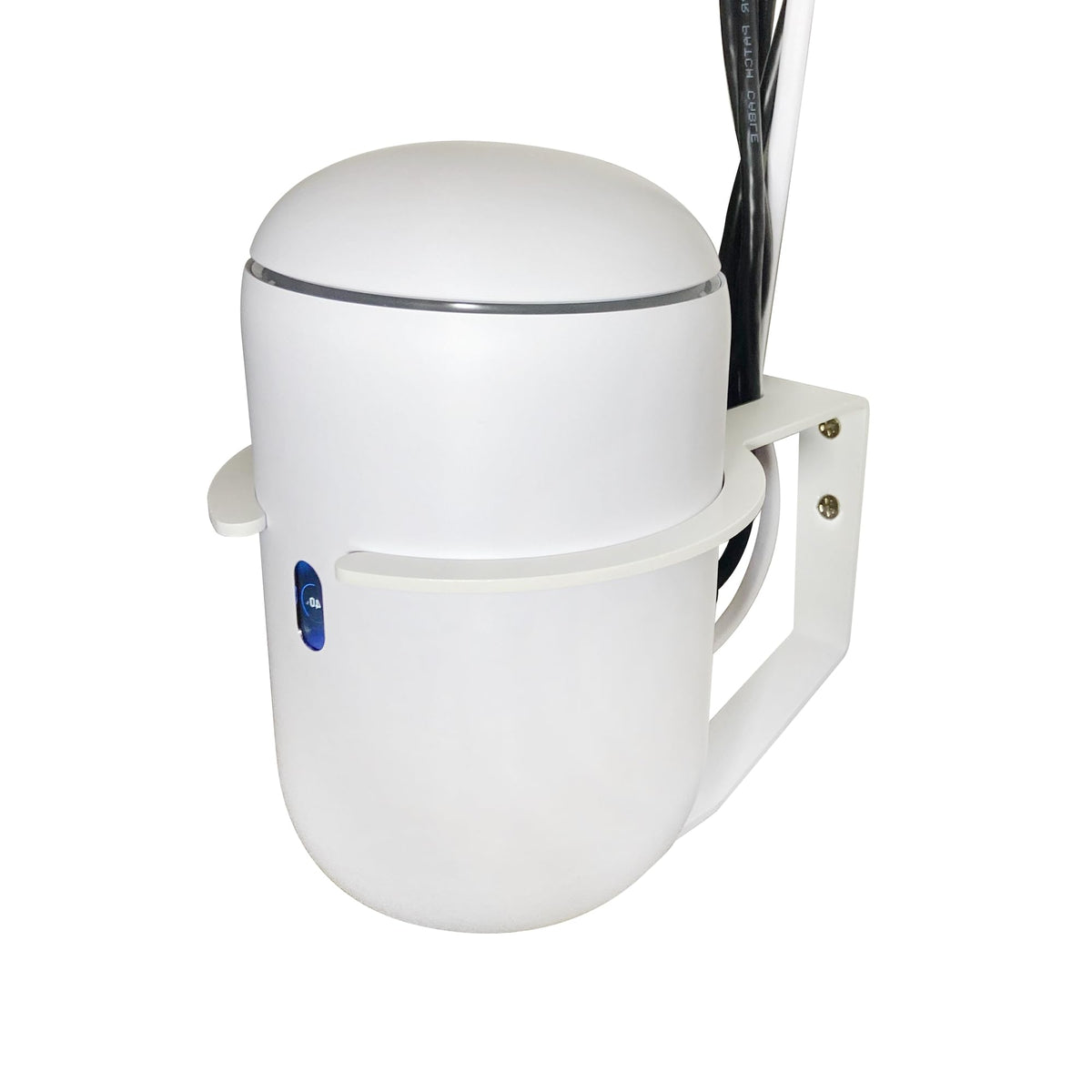 ArthurTool angle showing vent clearance behind device, maintained airflow benefit