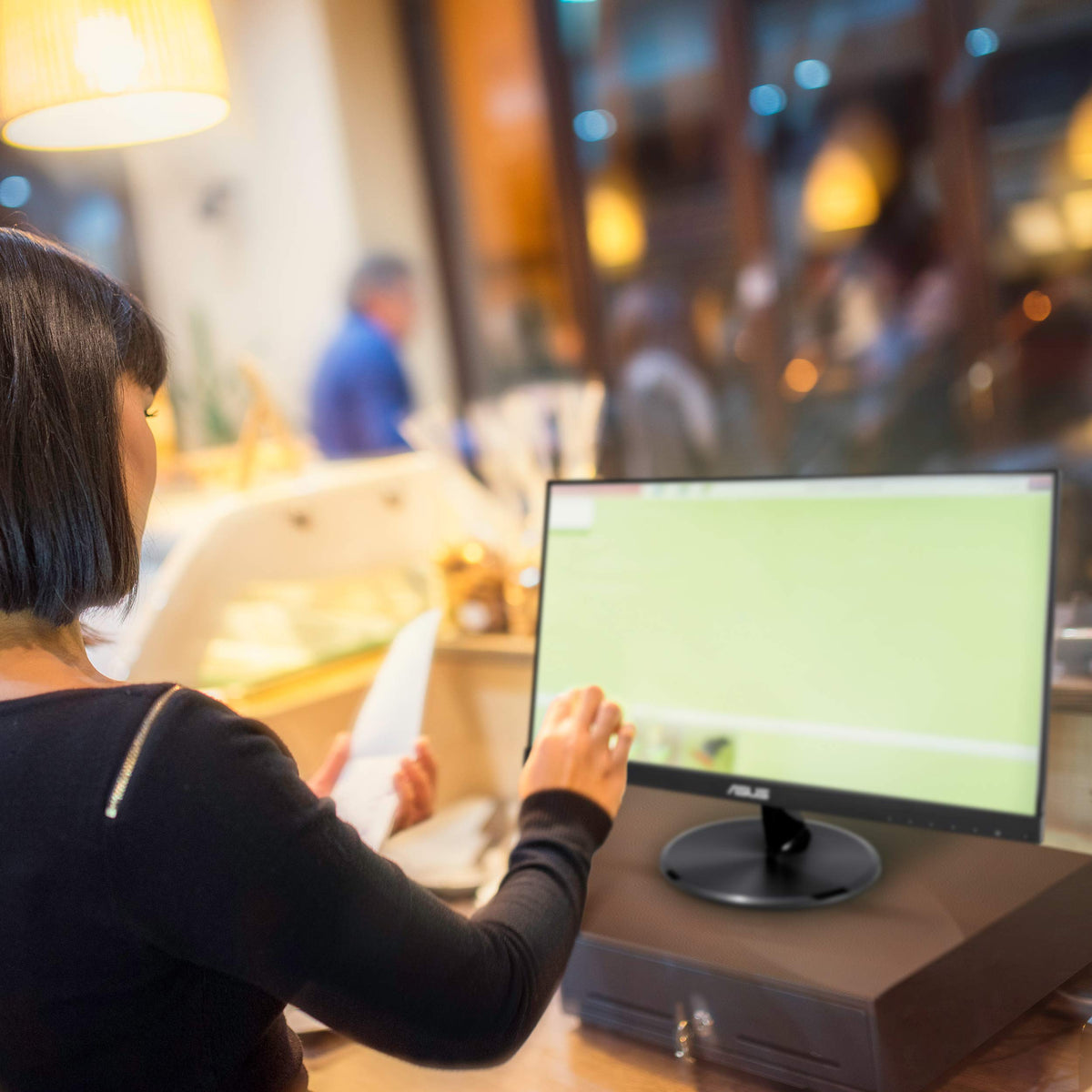 ASUS VT229H Eye Care reduces eye fatigue during long sessions.