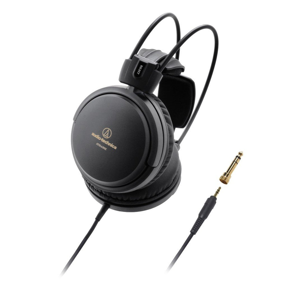 Audio-Technica ATH-A550Z front view emphasizes immersive closed-back listening.