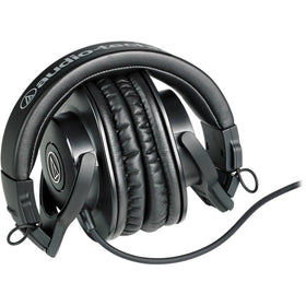 Audio-Technica ATH-M30x driver detail emphasizing 40 mm precision and clarity