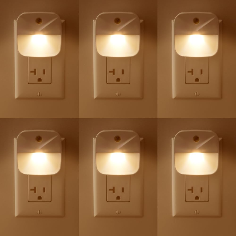 AULTRA front view plug-in night light shows compact design and safe glow