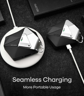 Aulumu A39 clipped to a backpack strap in daily use for easy carry and quick retrieval