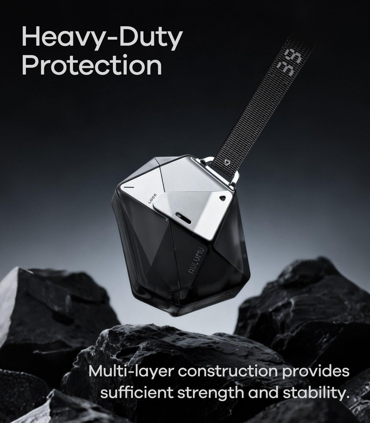Aulumu A39 nylon buckle attached to case demonstrating easy carry