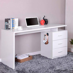 Avantree Neetto HS907 keeps the workspace tidy with quick access to gear.