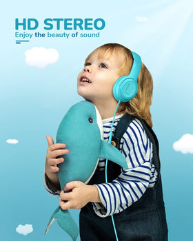 Awatrue AT2 travel mode headphones offer comfortable listening on the move.