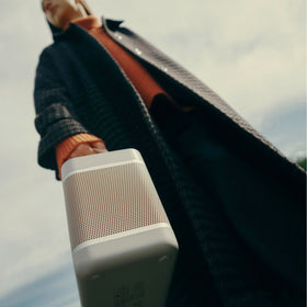 Bang & Olufsen Beolit 20 Grey Mist app control for customization.