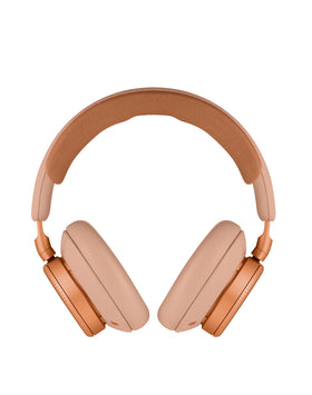 Beoplay H100 earcups mold to your ears for comfortable long listening.