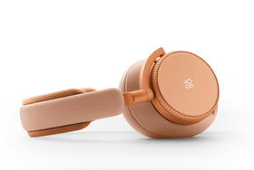 Beoplay H100 Sunset Apricot color adds stylish premium flair.