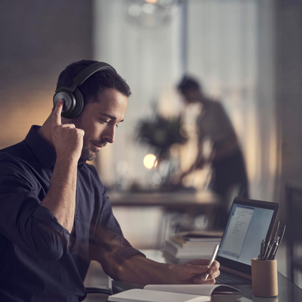 Beoplay HX 40mm neodymium speakers deliver balanced bass and clear mids.