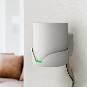 Bangcheer ventilated design wall mount keeps Deco X-series cool during operation.
