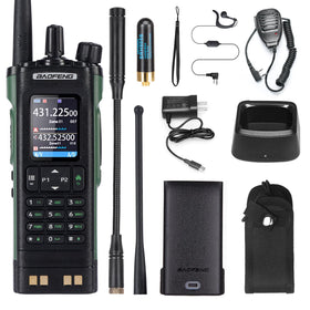 BAOFENG UV-32 front view showing dual displays and benefits of clear status