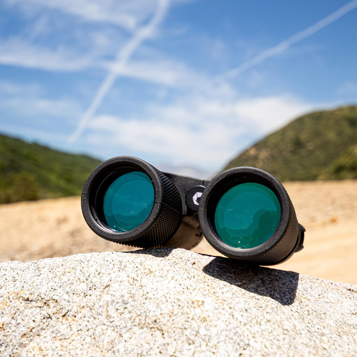 Barska Blackhawk binoculars compact roof prism for easy packing