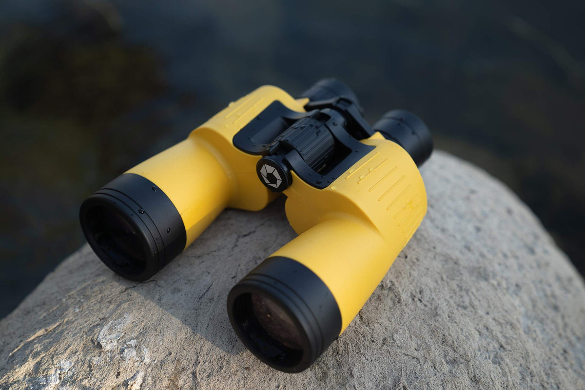 Ergonomic rubber-armored Barska Floatmaster for secure grip on deck