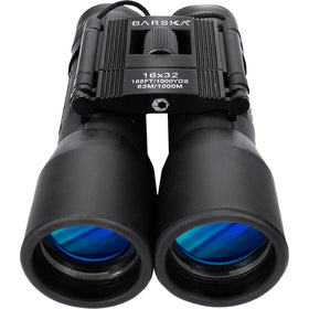 Barska Lucid View in hand for scale and lightweight-handling benefit